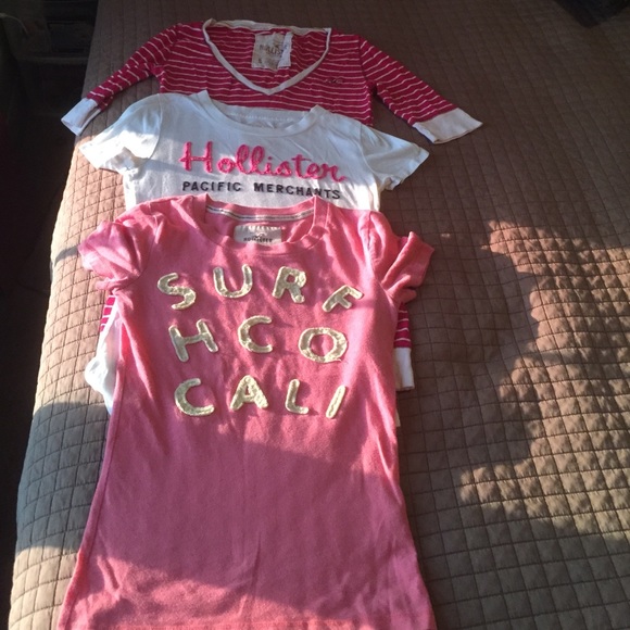 Bundle 3 Hollister shirts