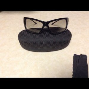 MaxMara black sunglasses