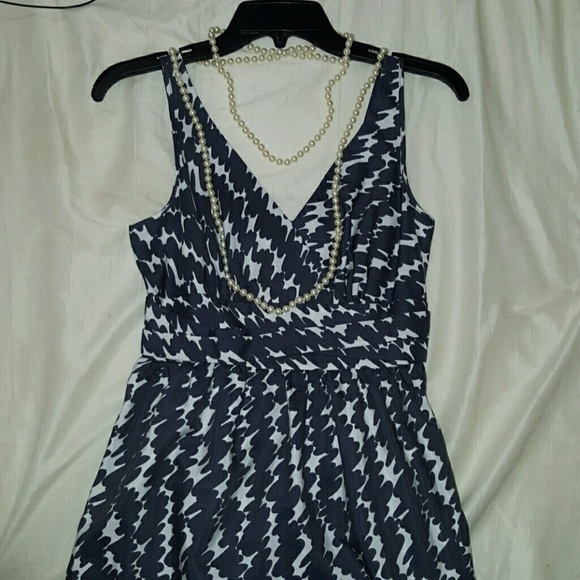 NWT. Ann Taylor Summer Dress
