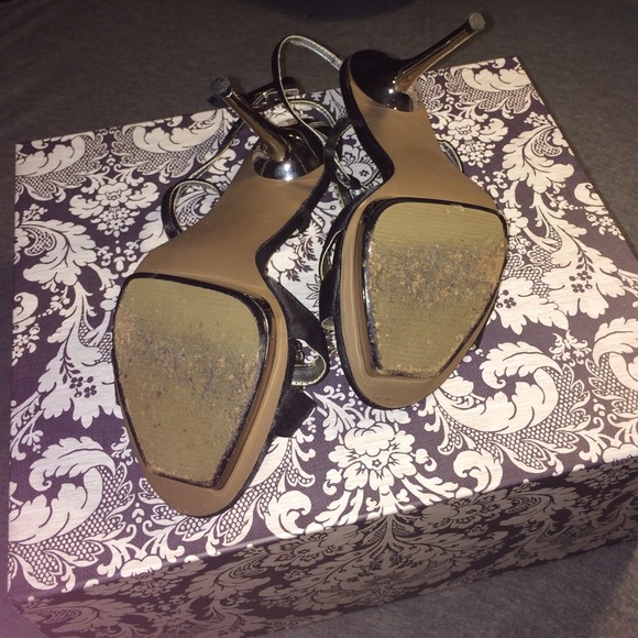 Icora heels - Picture 4 of 4