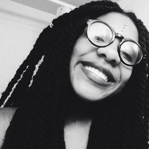 Meet your Posher, Adaeze