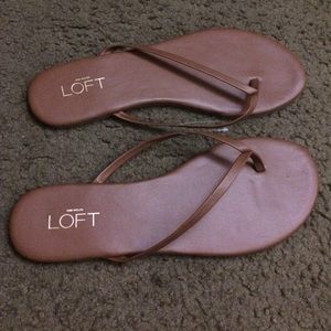 Tan Faux Leather Flipflop