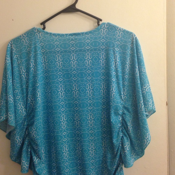 Top - Picture 3 of 3