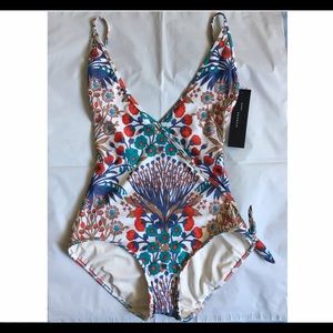 NWT Marc by Marc Jacobs One Piece Deepv Swimsuit