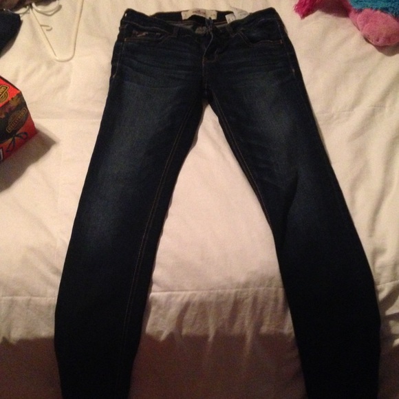 Hollister dark wash jeans