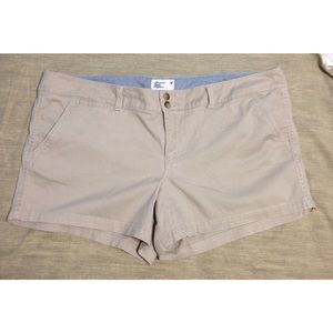 American Eagle khaki shorts