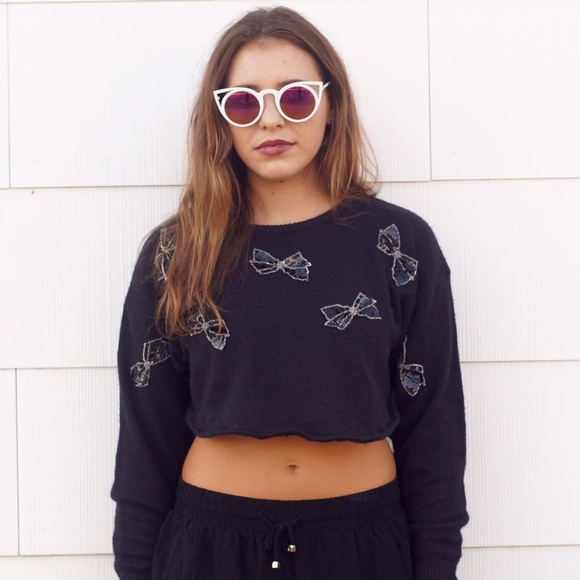 Black Cute Sequin Bow Crop Top Sweater