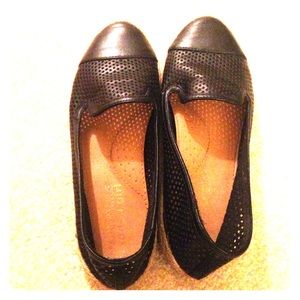 Kendall and Kylie madden girl flats