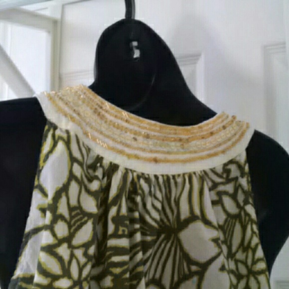 Sleeveless tropical pattern top - Picture 3 of 4