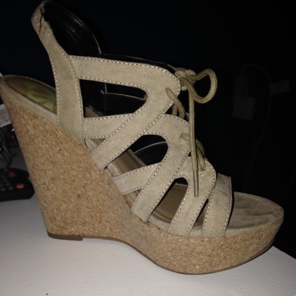 Tan / nude lace up wedges