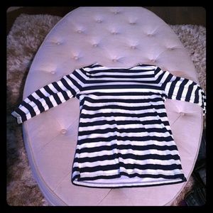 Cutie strip black and white never been worn.