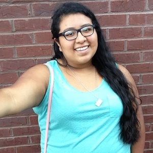 Meet your Posher, Blanca