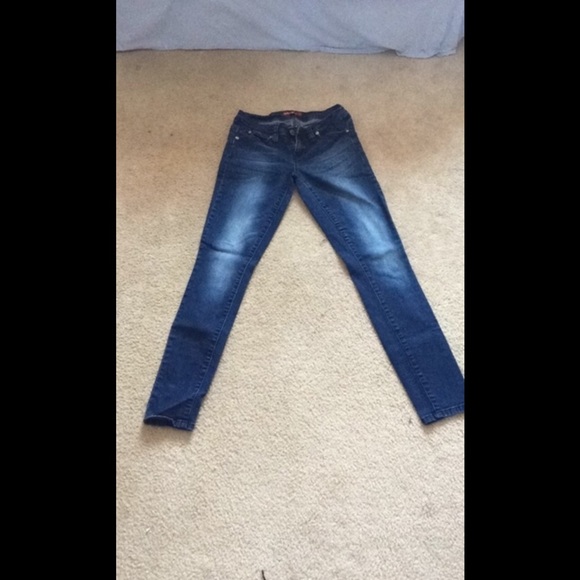 Wannabettabutt? Denim Jeans.