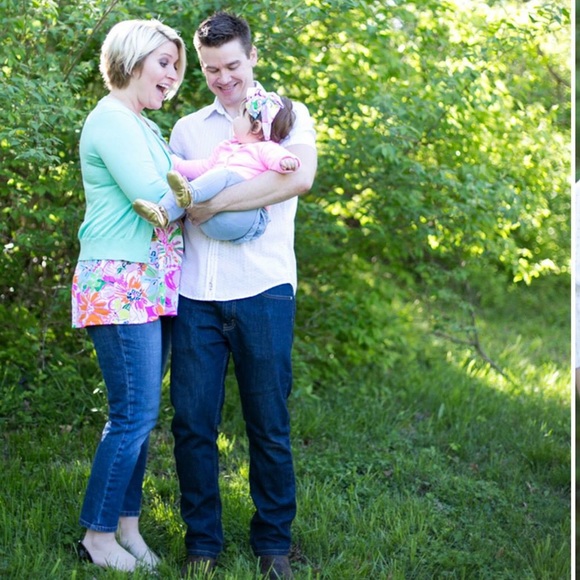 ⚡️Meet Your Posher! ⚡️ - Picture 3 of 3