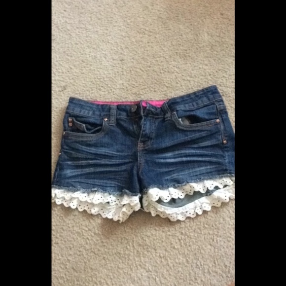 Very cute, frilly Jean shorts from Dollhouse.