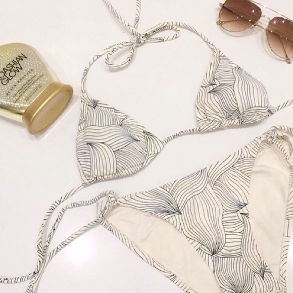 Bathing suit