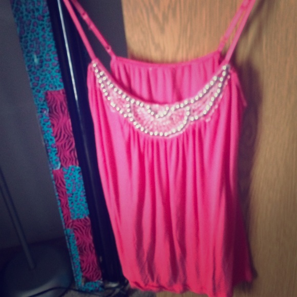 Pink tank💘💘