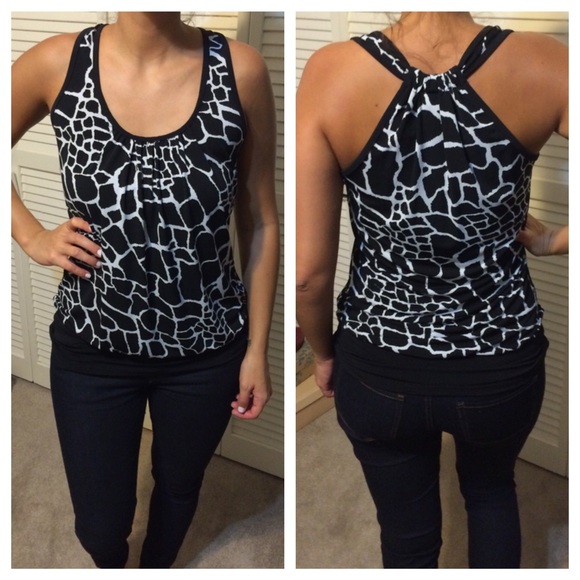 Leopard print sleeveless top - Picture 1 of 1