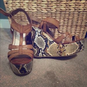 Animal print wedges