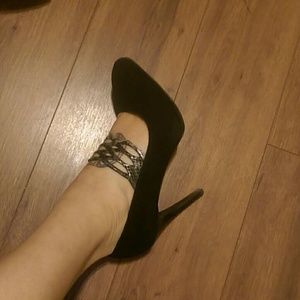 Black pump