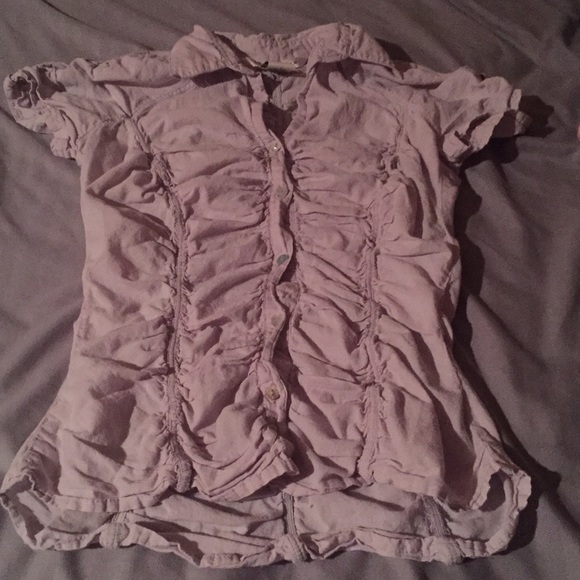 ⬇️ Light gray blouse by Max Studio