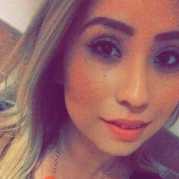 Meet your Posher, Jessi