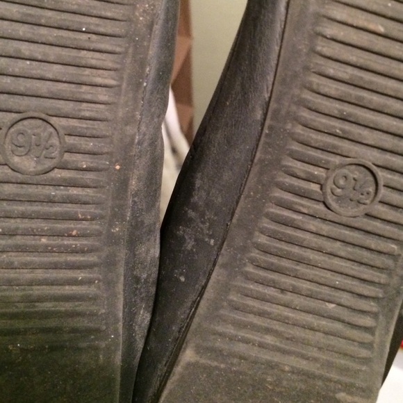 flats - Picture 2 of 3