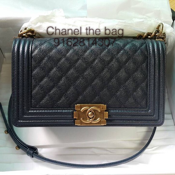 Chanel boy caviar medium - Picture 2 of 3
