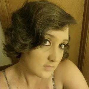 Meet your Posher, Jobeth