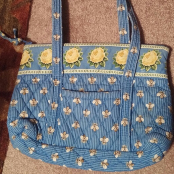 Small Vera Bradley purse good condition