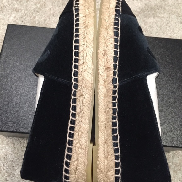 SOLD 🚫🚫🚫🚫🚫BNIB just released CHANEL - Picture 2 of 4