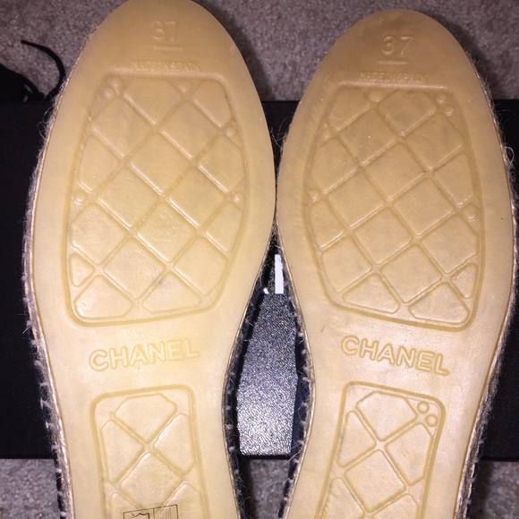 SOLD 🚫🚫🚫🚫🚫BNIB just released CHANEL - Picture 4 of 4