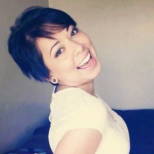 Meet your Posher, Veronica