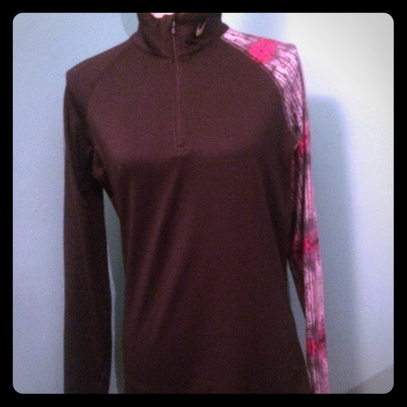 Nike Therma- Fit