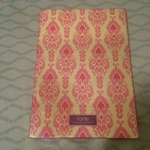 tarte Limited Edition Holiday 2013 Palette w bag