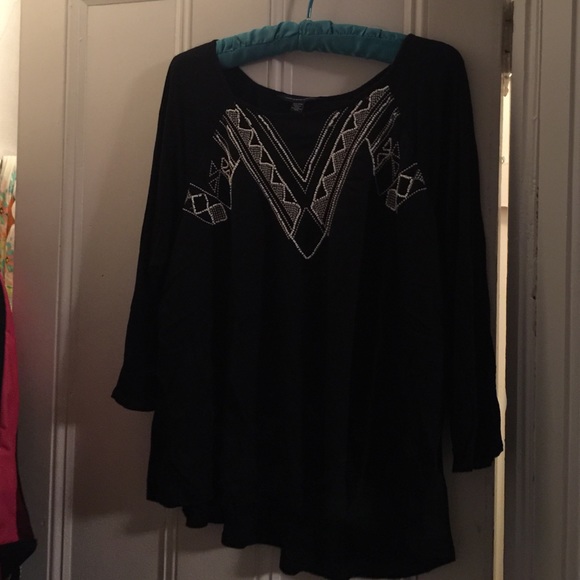 American Eagle 3/4 sleeve tee