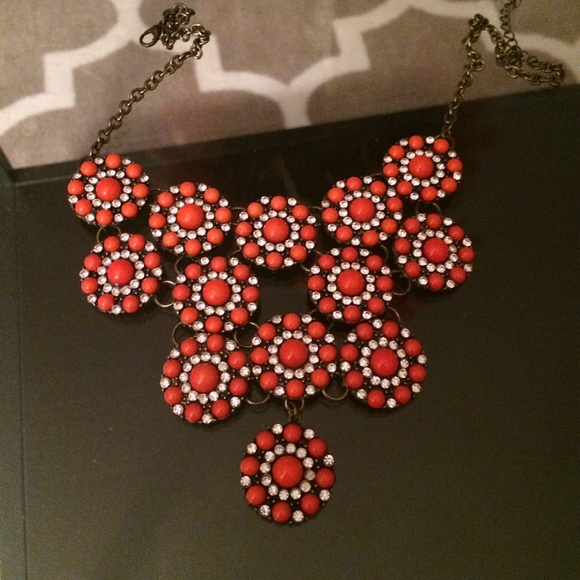 Francesca's necklace - Picture 2 of 2