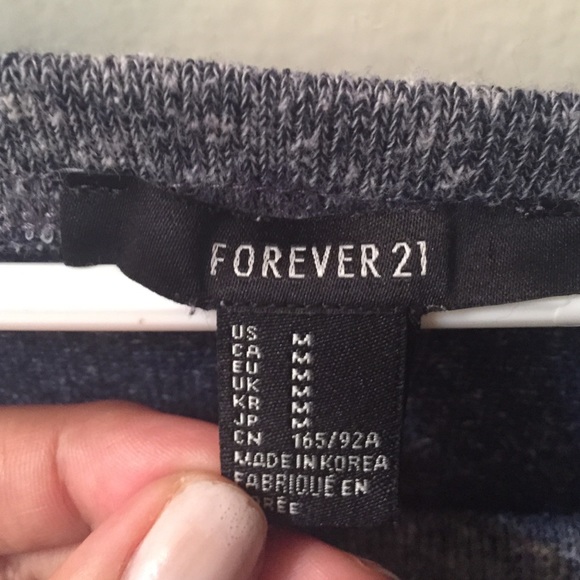❌SOLD❌Forever 21 sweater - Picture 3 of 4