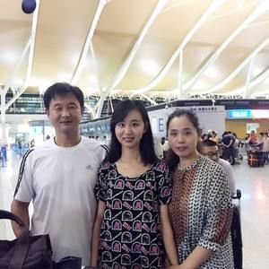 Meet your Posher, Yayi