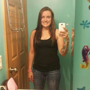 Meet your Posher, Casey