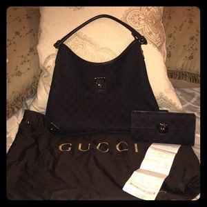 Authentic, dark brown, canvas Gucci handbag!