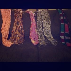 Scarfs