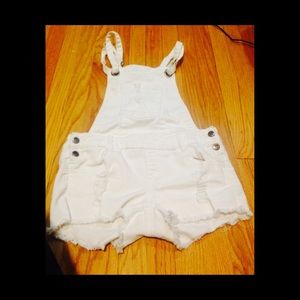 White overalls 💕