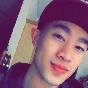 Meet your Posher, Khai