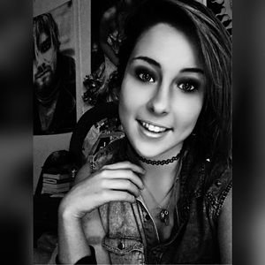 Meet your Posher, Heidi