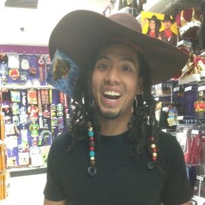 Meet your Posher, Tyler