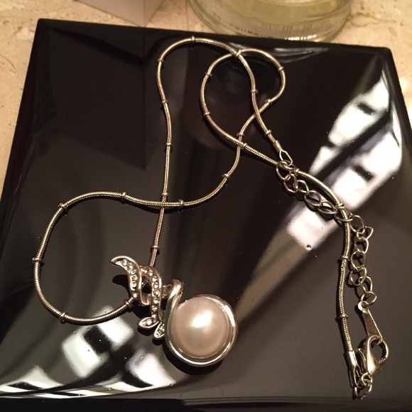Auth 18kGP fresh water pearl - Picture 2 of 3