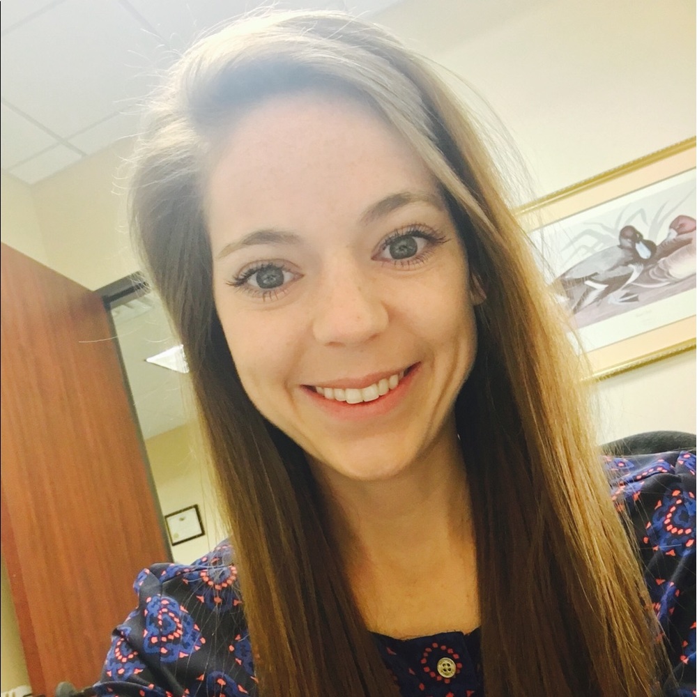 Meet your Posher, Lindsey
