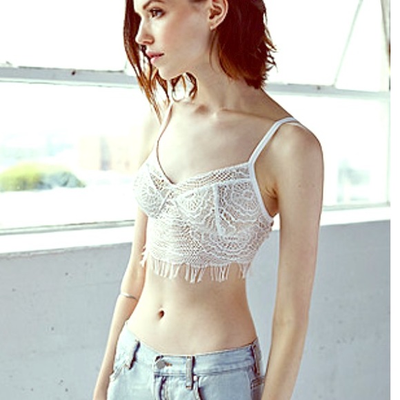 Nollie laced cropped bralette