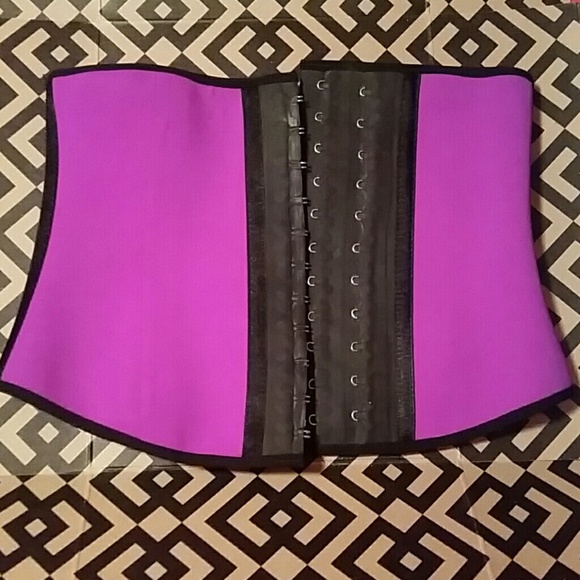 Waist trainer